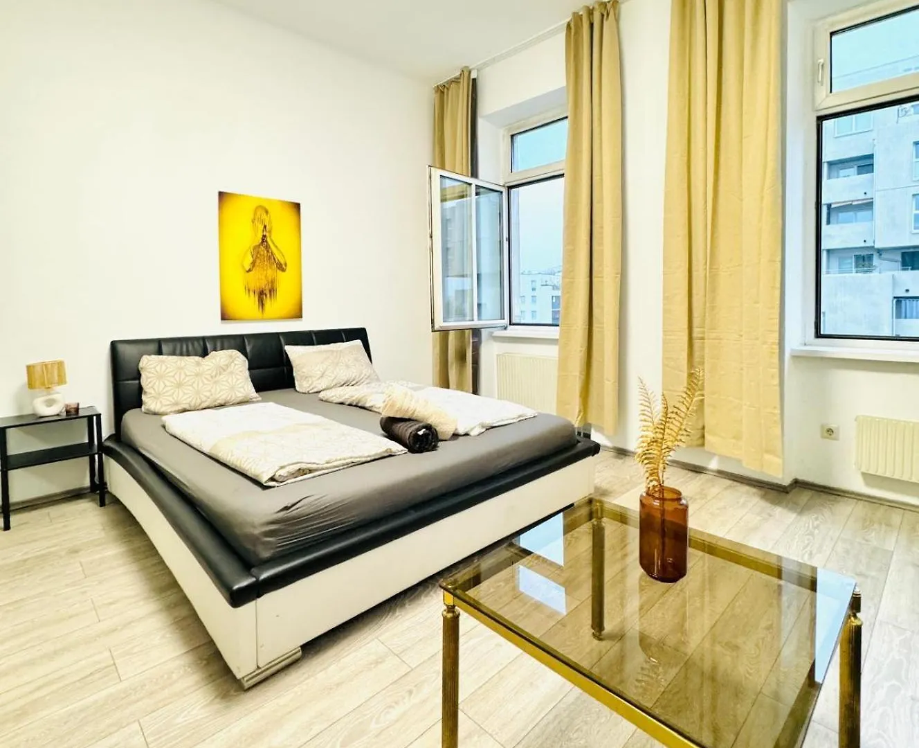 Lovely 3Br Apartment For 9P, 10Min To Fac Platz فيينا النمسا