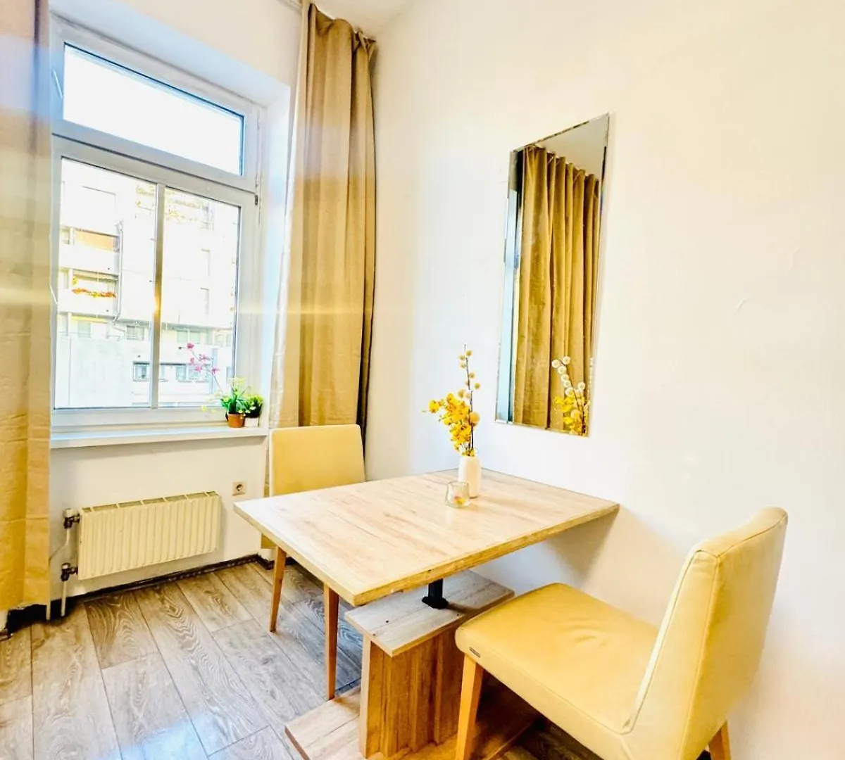 Lovely 3Br Apartment For 9P, 10Min To Fac Platz فيينا 0*,  النمسا